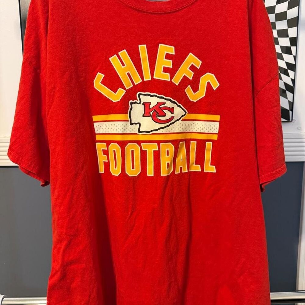 Kansas City Chiefs Tee with Chiefs Football Logo